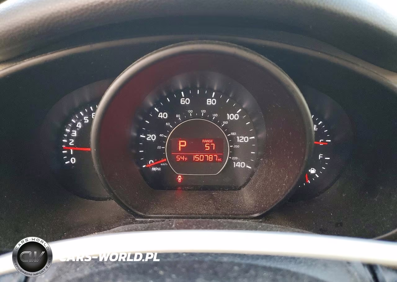 2017 Kia Soul + VIN:KNDJP3A57H7443700 - 9