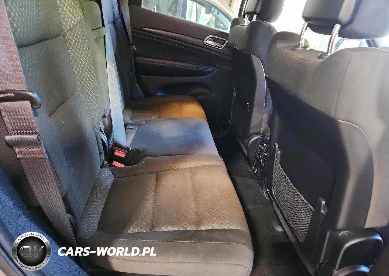 2019 Jeep Grand Cherokee Laredo VIN:1C4RJFAG3KC595155 - 11