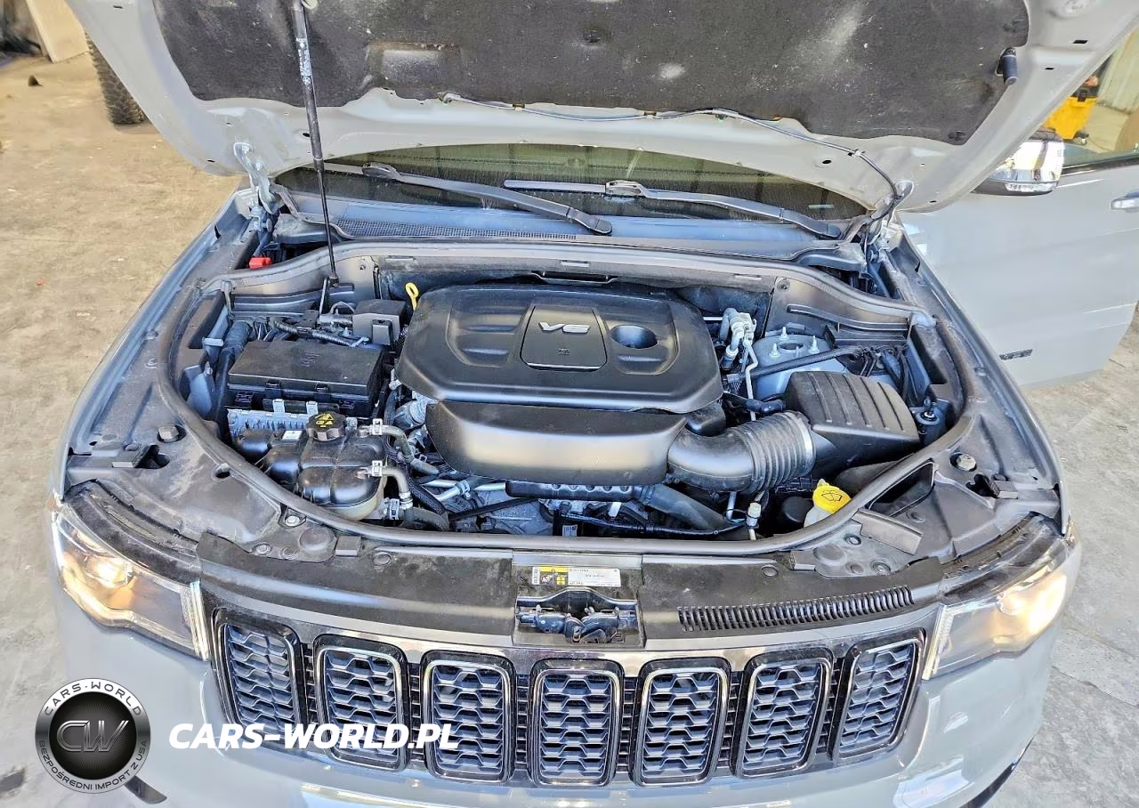 2019 Jeep Grand Cherokee Laredo VIN:1C4RJFAG3KC595155 - 12