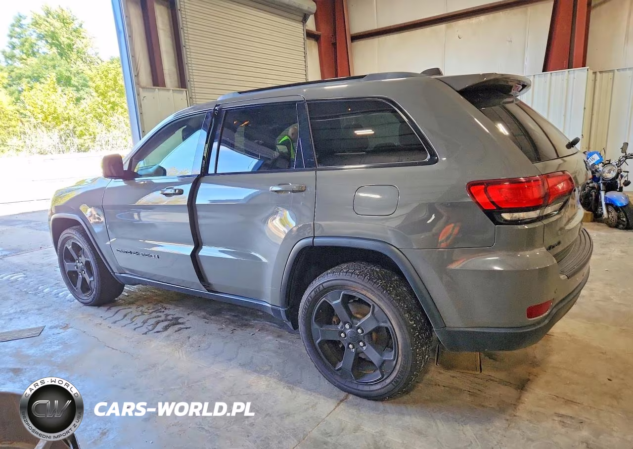 2019 Jeep Grand Cherokee Laredo VIN:1C4RJFAG3KC595155 - 2