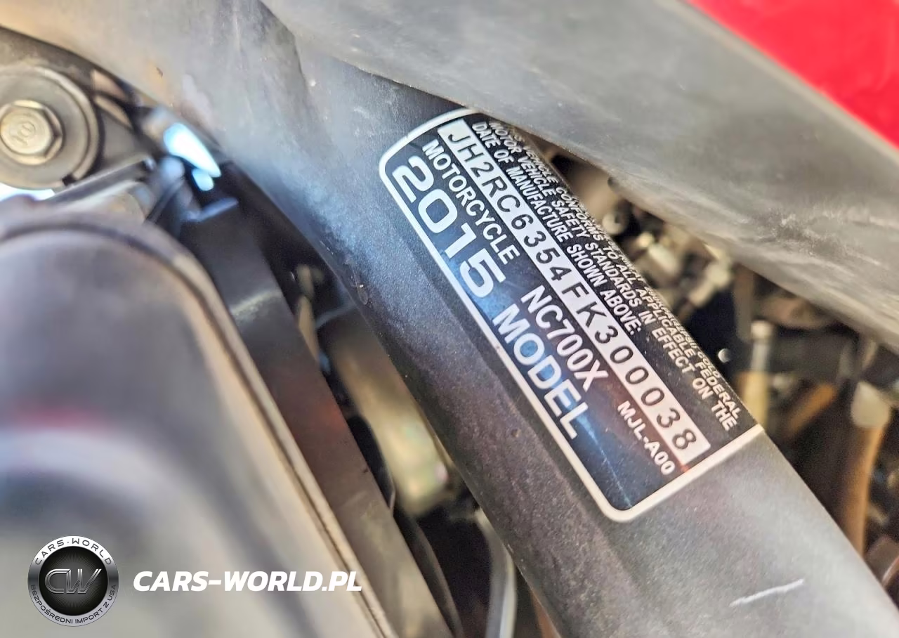 2015 Honda Nc700X VIN:JH2RC6354FK300038 - 9