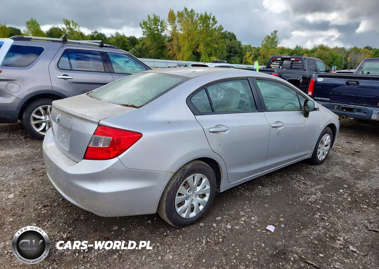 2012 Honda Civic Lx VIN:2HGFB2F59CH306621 - 3