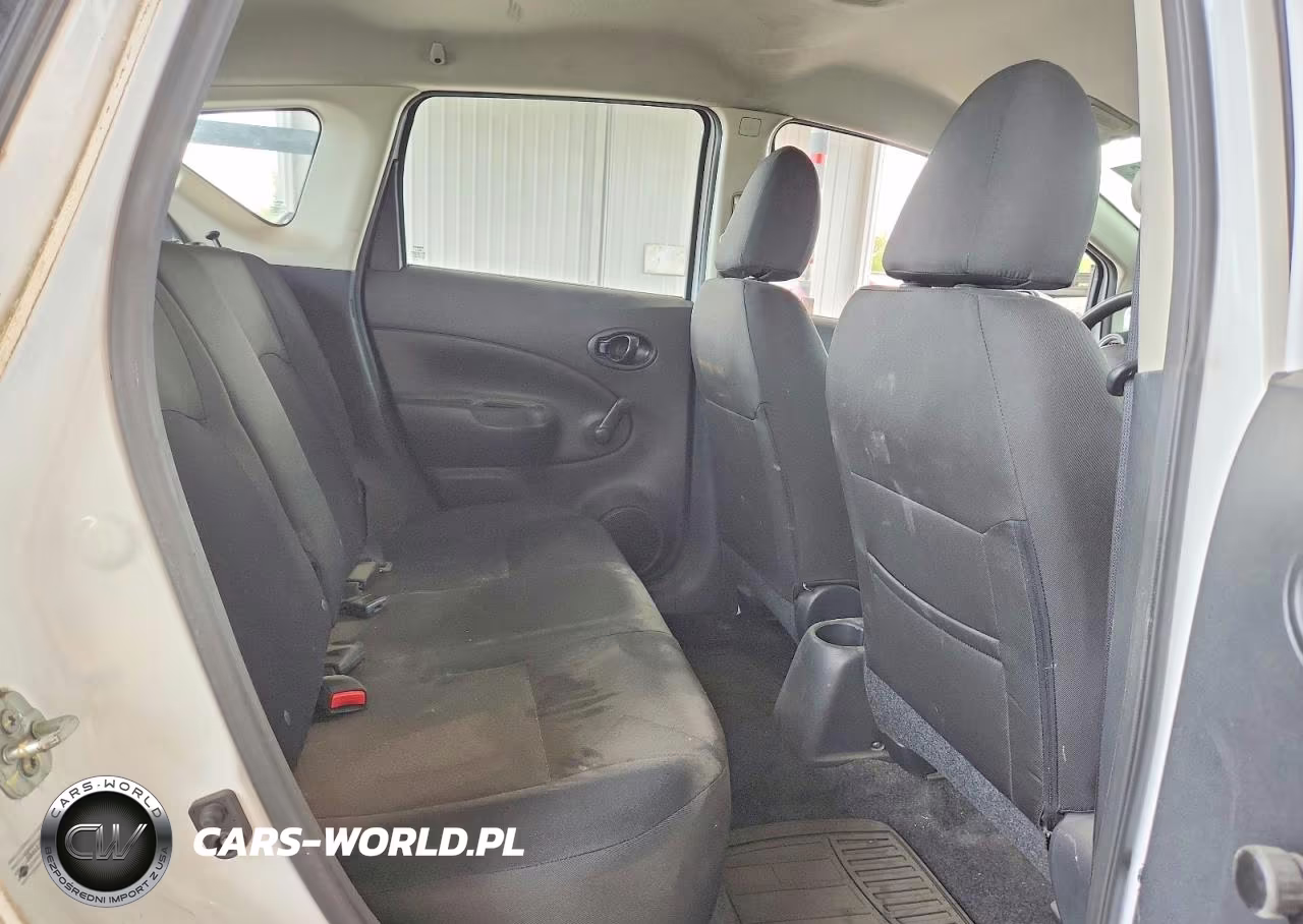 2019 Nissan Versa Note S VIN:3N1CE2CP3KL353912 - 10