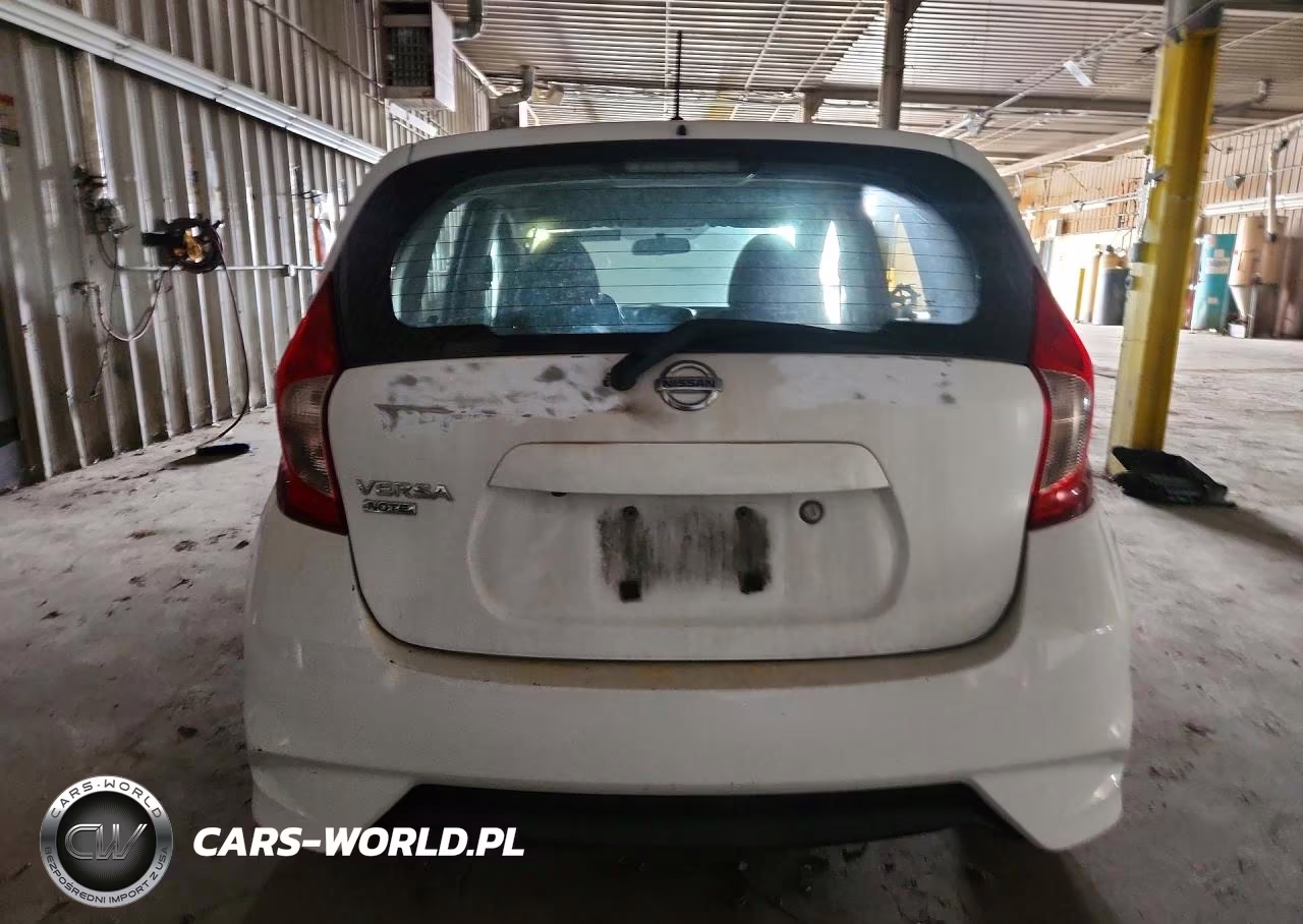 2019 Nissan Versa Note S VIN:3N1CE2CP3KL353912 - 6