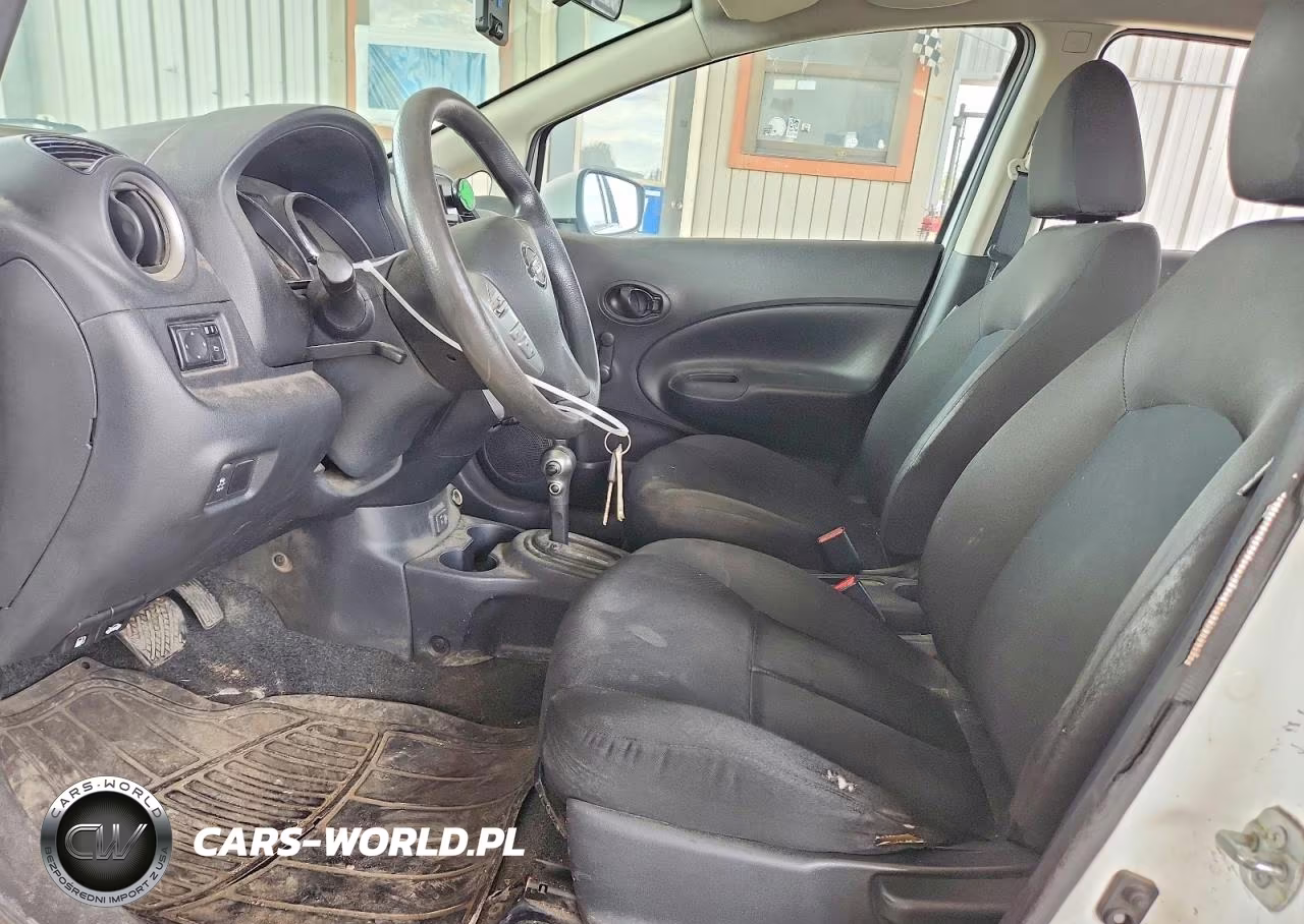 2019 Nissan Versa Note S VIN:3N1CE2CP3KL353912 - 7