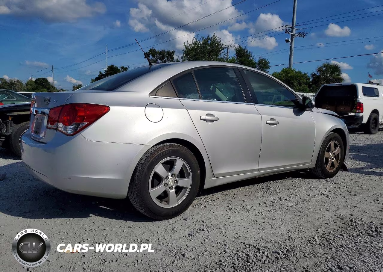 2014 Chevrolet Cruze Lt VIN:1G1PC5SB8E7413714 - 3