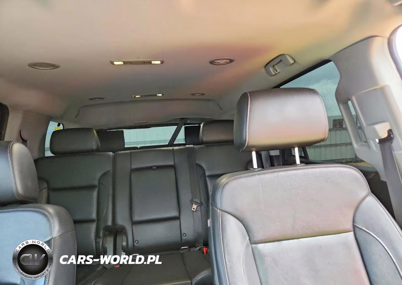 2018 Chevrolet Tahoe K1500 Lt VIN:1GNSKBKCXJR341433 - 10