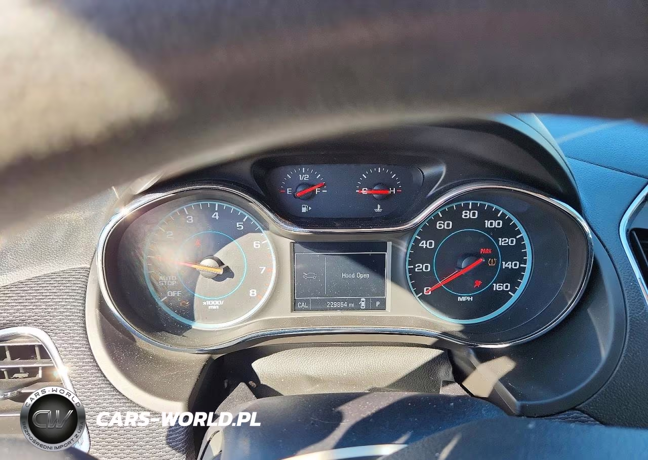 2017 Chevrolet Cruze Lt VIN:1G1BE5SM9H7197625 - 9