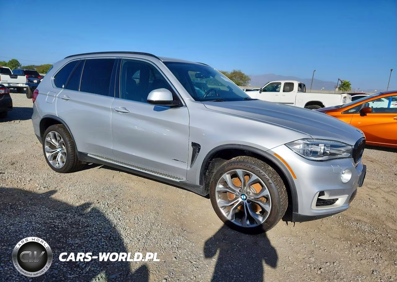 2015 BMW X5 xDrive50I VIN:5UXKR6C59F0J74892 - 4