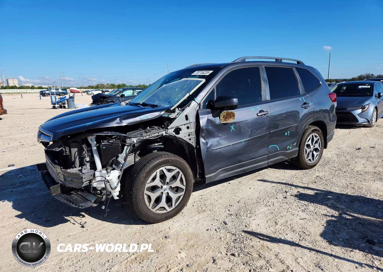 2021 Subaru Forester Premium VIN:JF2SKAJC0MH416916 - 1