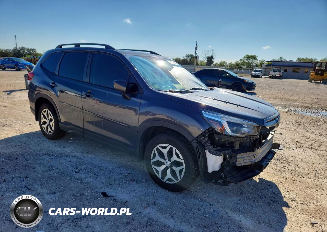 2021 Subaru Forester Premium VIN:JF2SKAJC0MH416916 - 4
