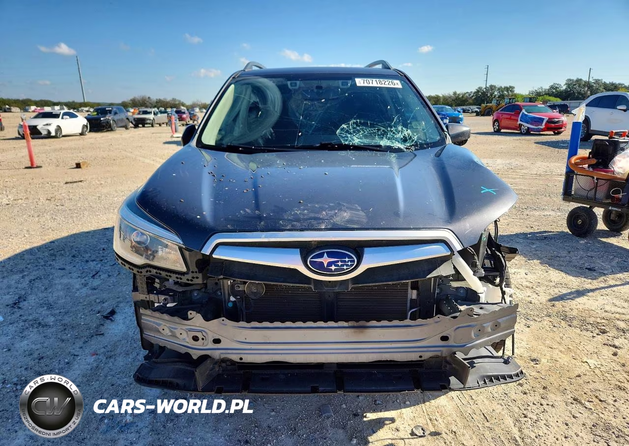 2021 Subaru Forester Premium VIN:JF2SKAJC0MH416916 - 5