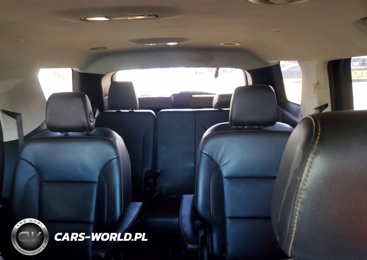 2018 Chevrolet Traverse Rs VIN:1GNERJKXXJJ143200 - 10