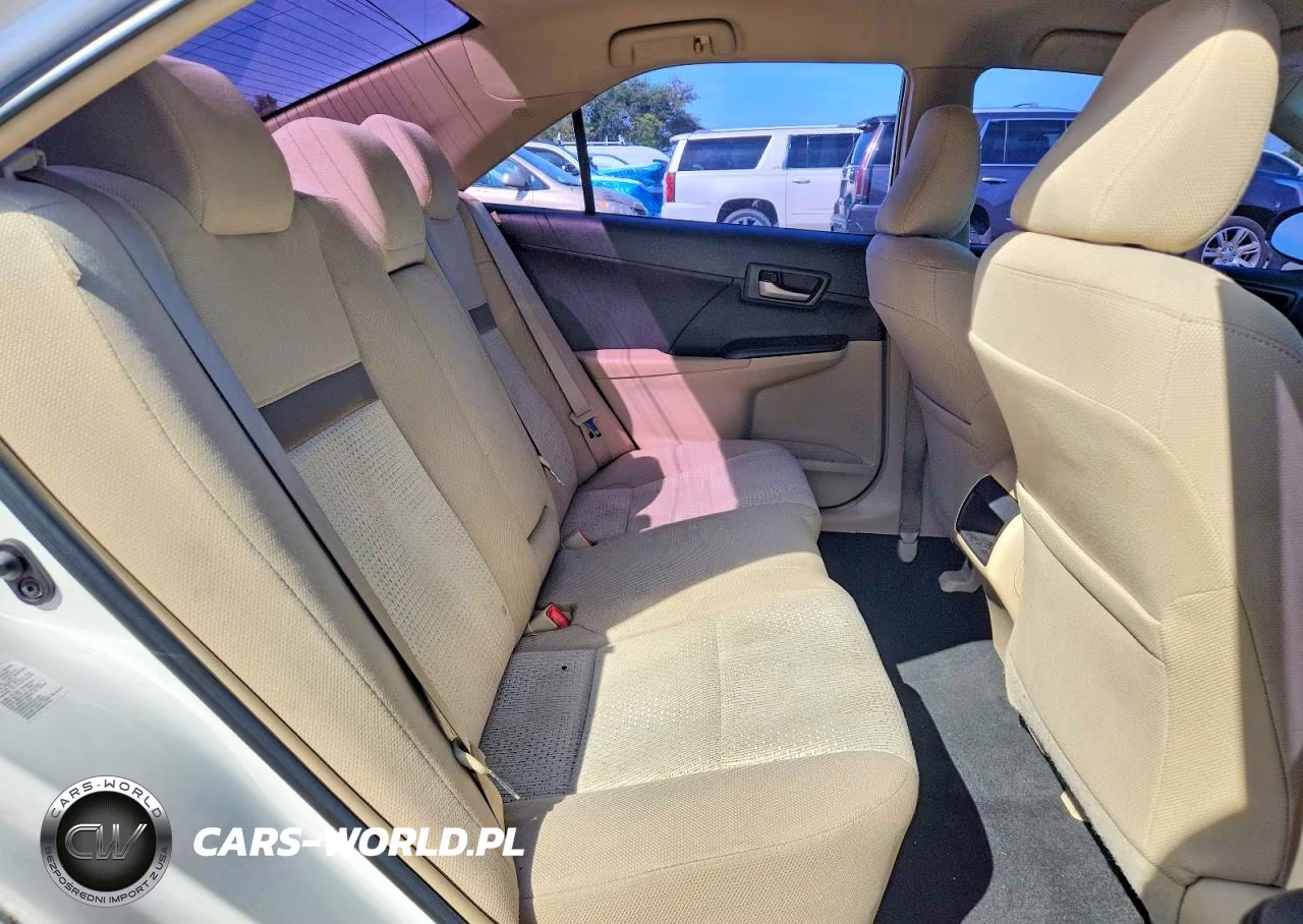 2014 Toyota Camry Le VIN:4T4BF1FK3ER352268 - 10