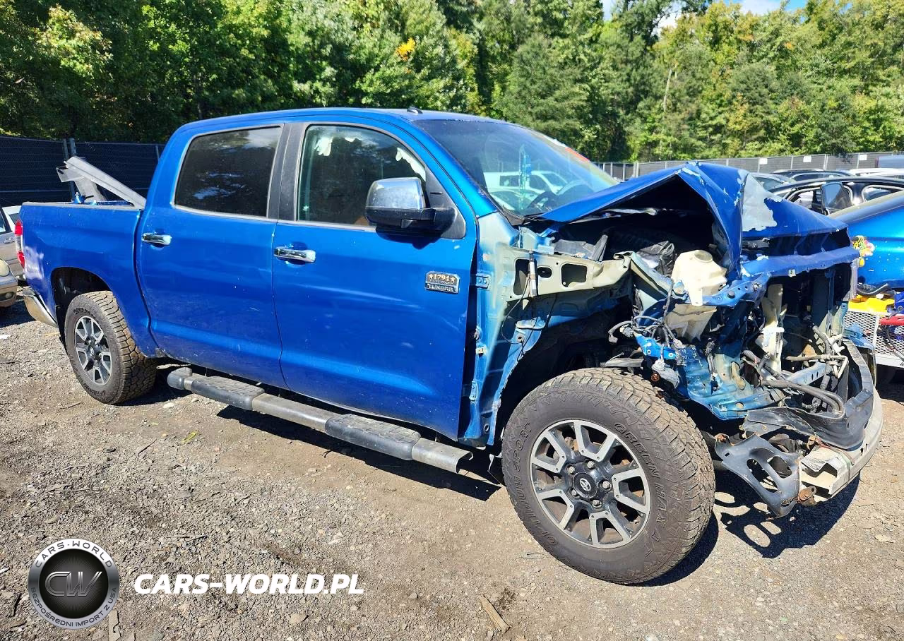 2017 Toyota Tundra 1794 Edition VIN:5TFAY5F15HX621201 - 4