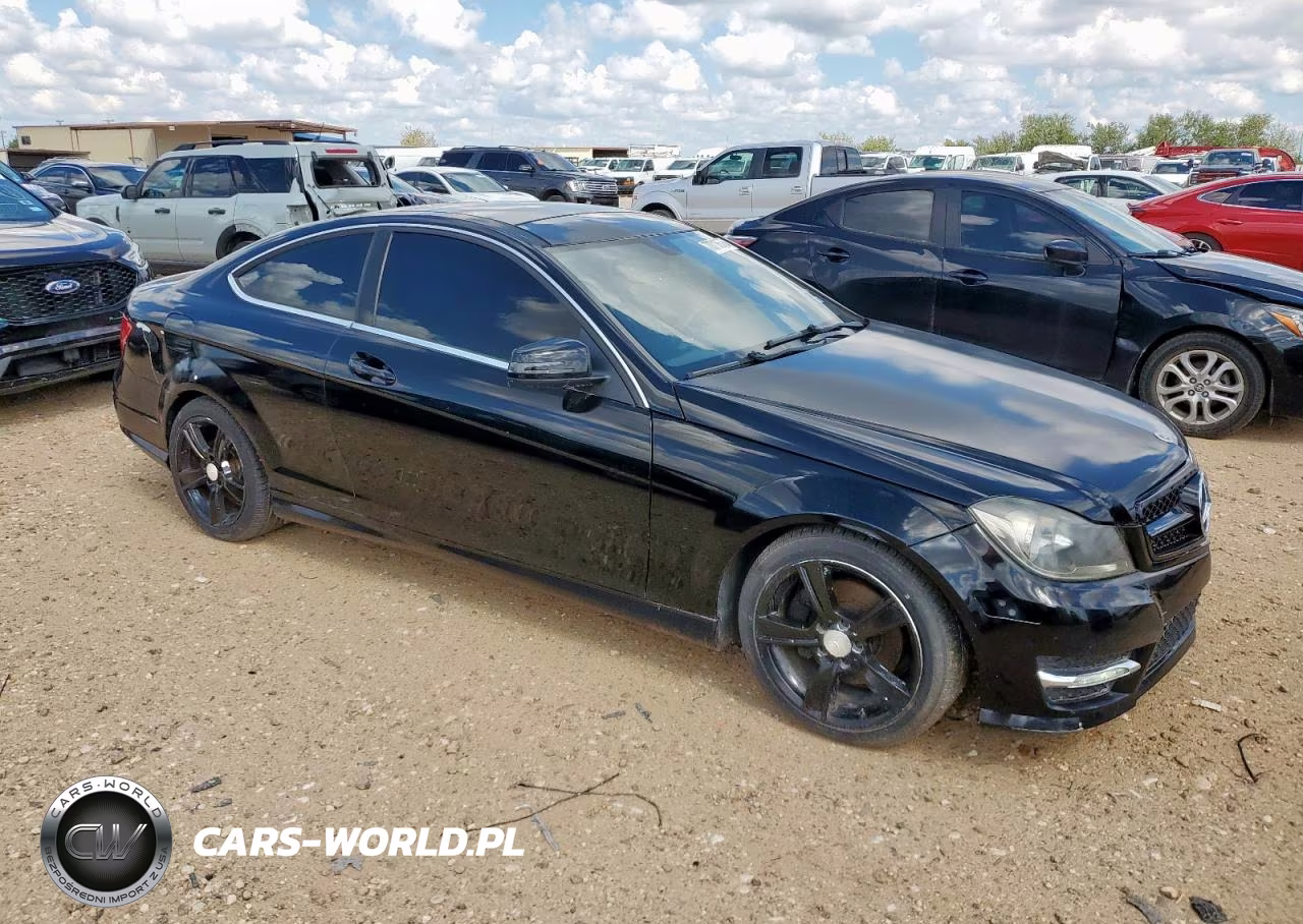 2013 Mercedes-Benz C 250 VIN:WDDGJ4HB0DG011298 - 4