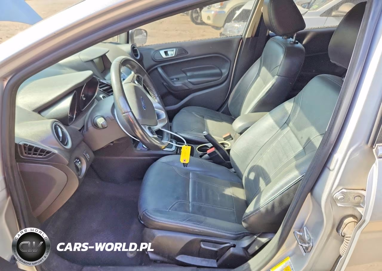 2015 Ford Fiesta Titanium VIN:3FADP4CJ4FM212596 - 7