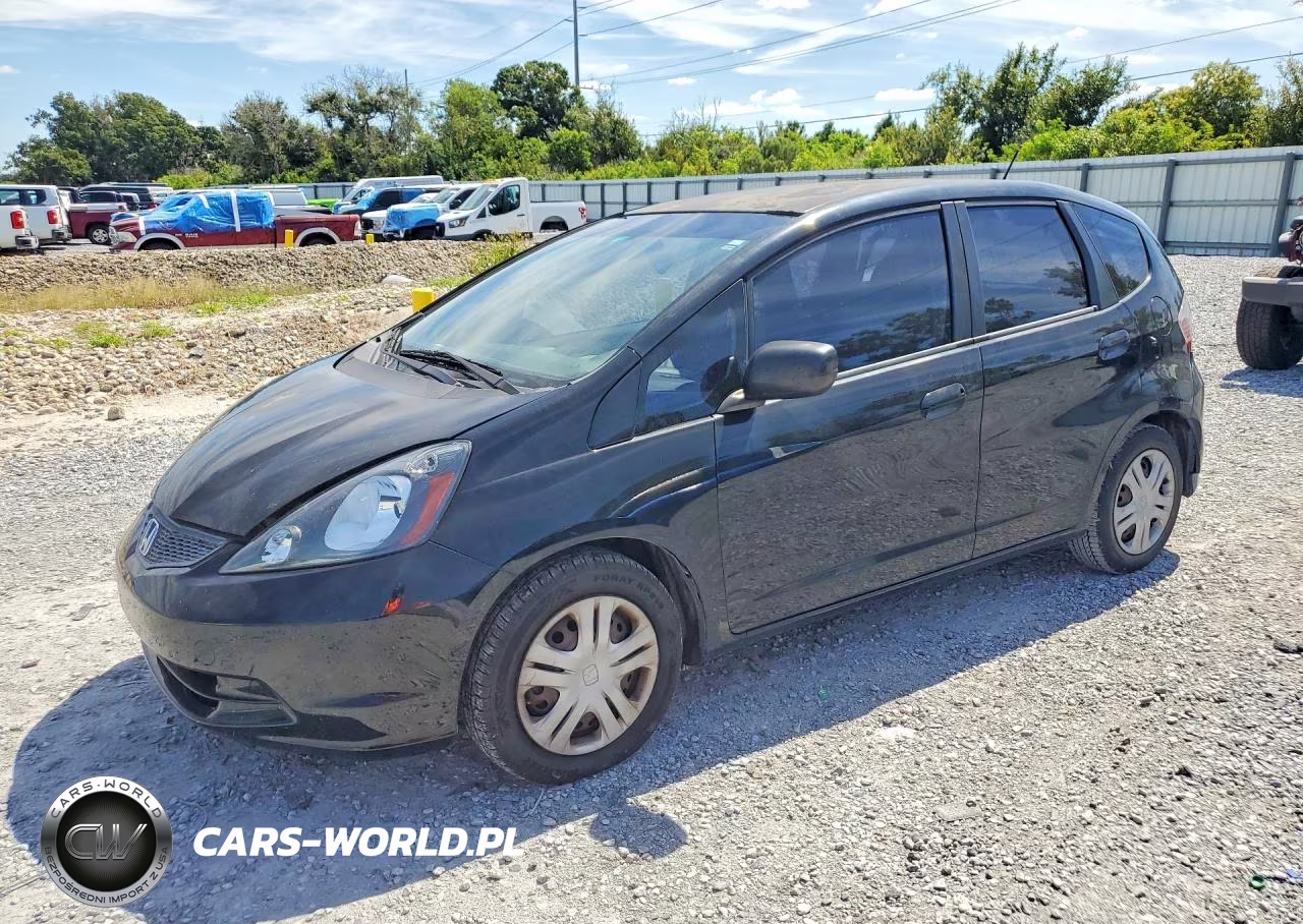 2011 Honda Fit VIN:JHMGE8G34BC007127 - 1
