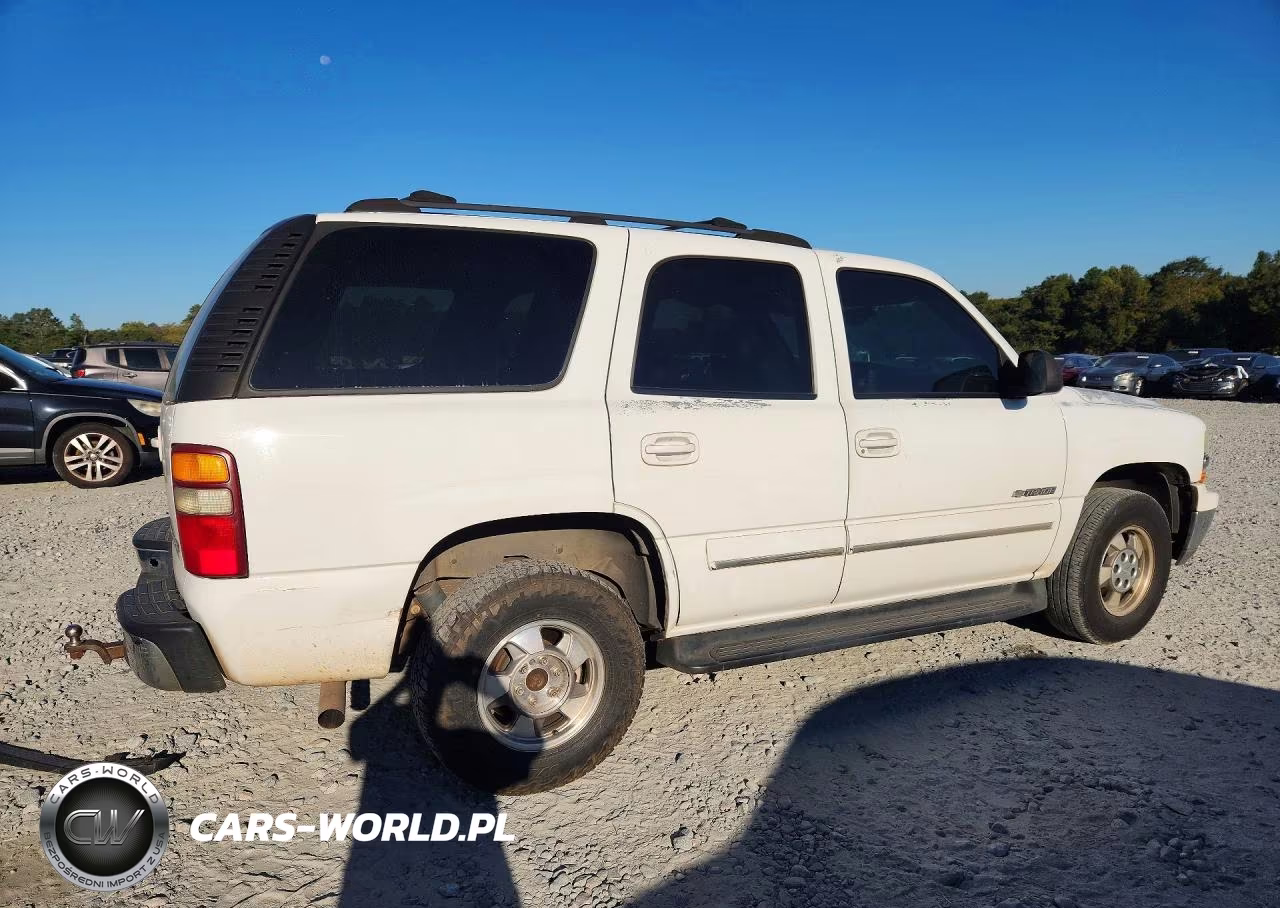 2003 Chevrolet Tahoe C1500 VIN:1GNEC13Z03J226753 - 3