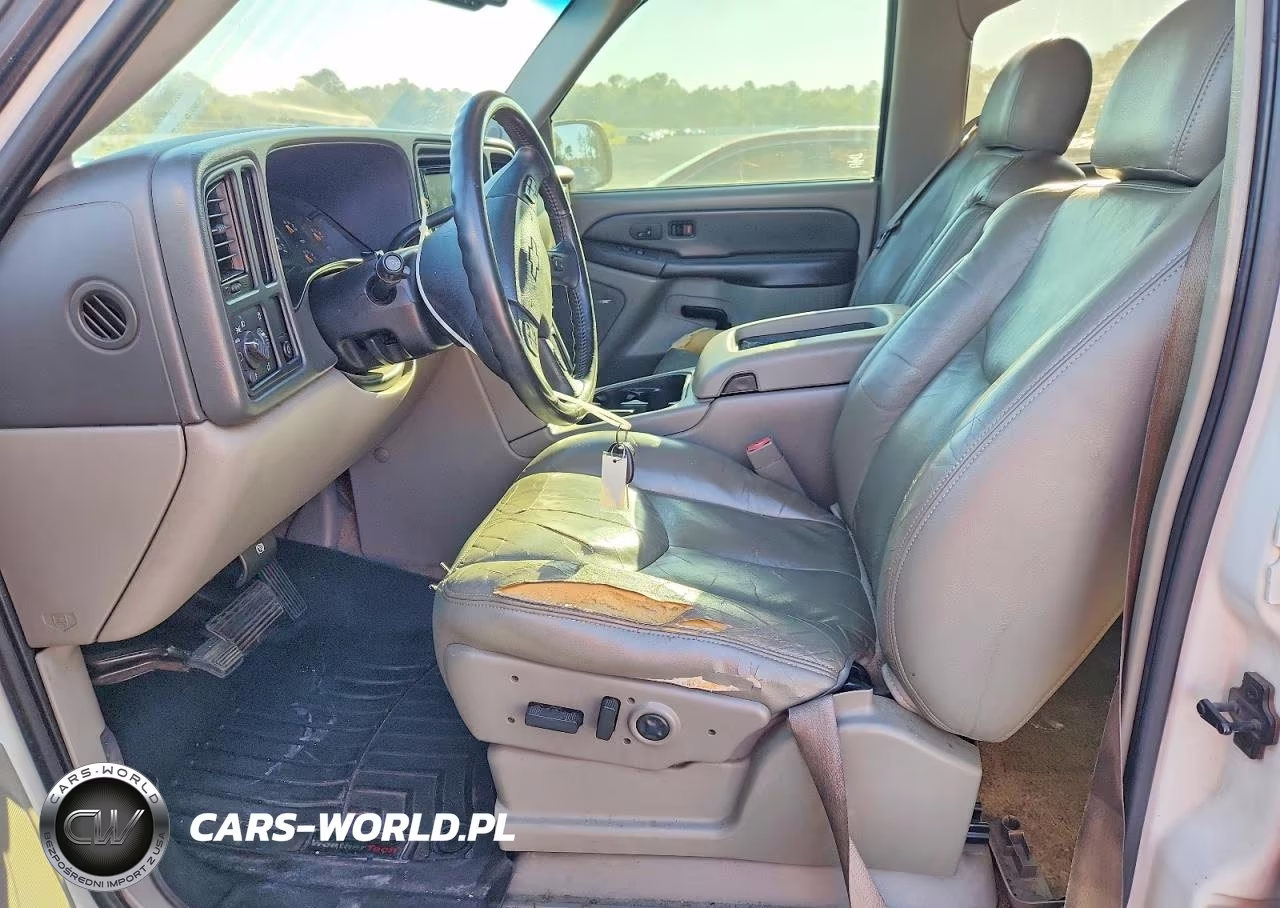 2003 Chevrolet Tahoe C1500 VIN:1GNEC13Z03J226753 - 7