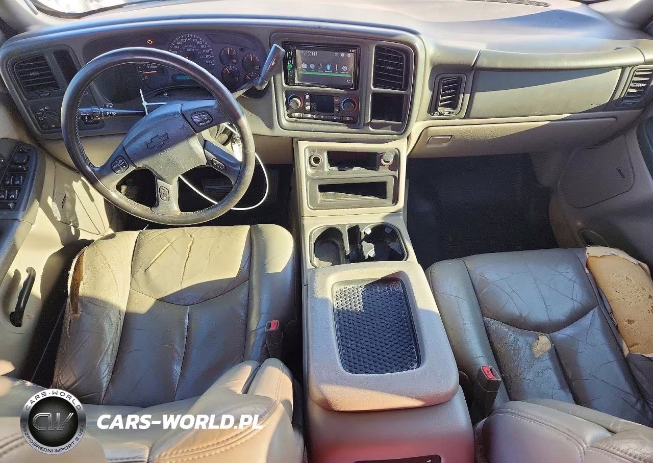 2003 Chevrolet Tahoe C1500 VIN:1GNEC13Z03J226753 - 8