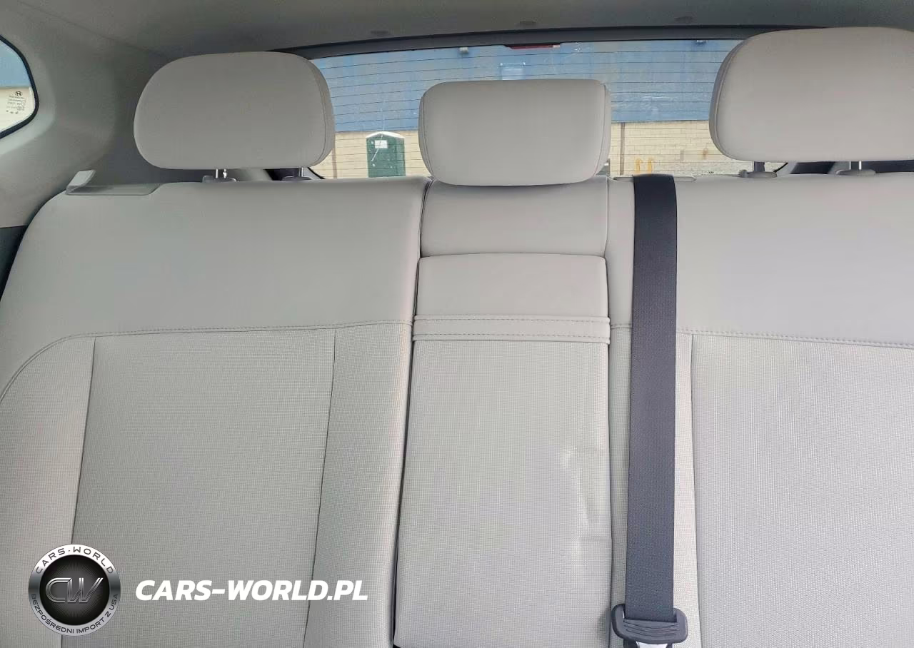 2025 Hyundai Kona Sel VIN:KM8HB3AB7SU236568 - 10