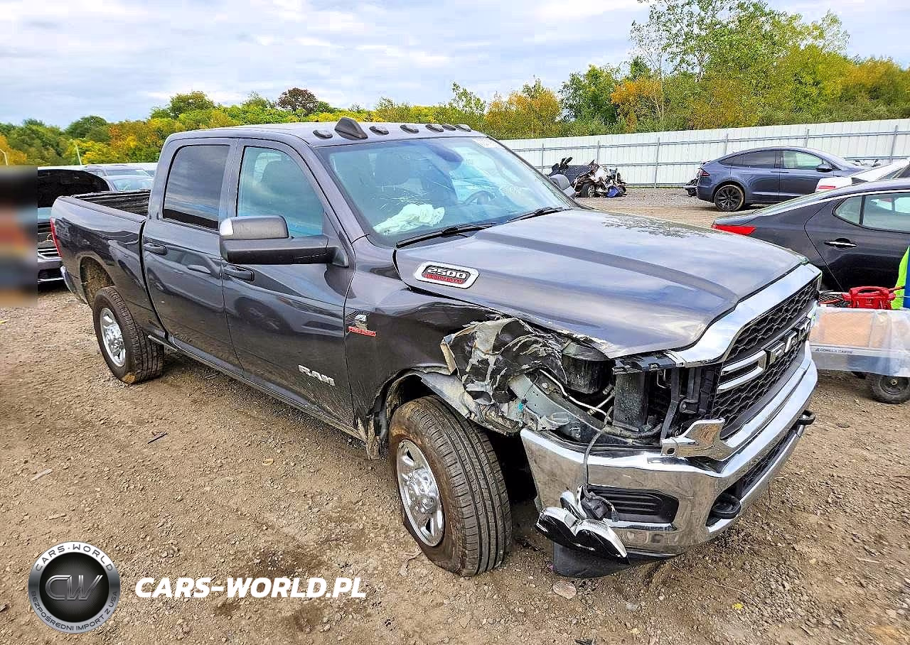 2022 Ram 2500 Tradesman VIN:3C6UR5CL5NG324436 - 4