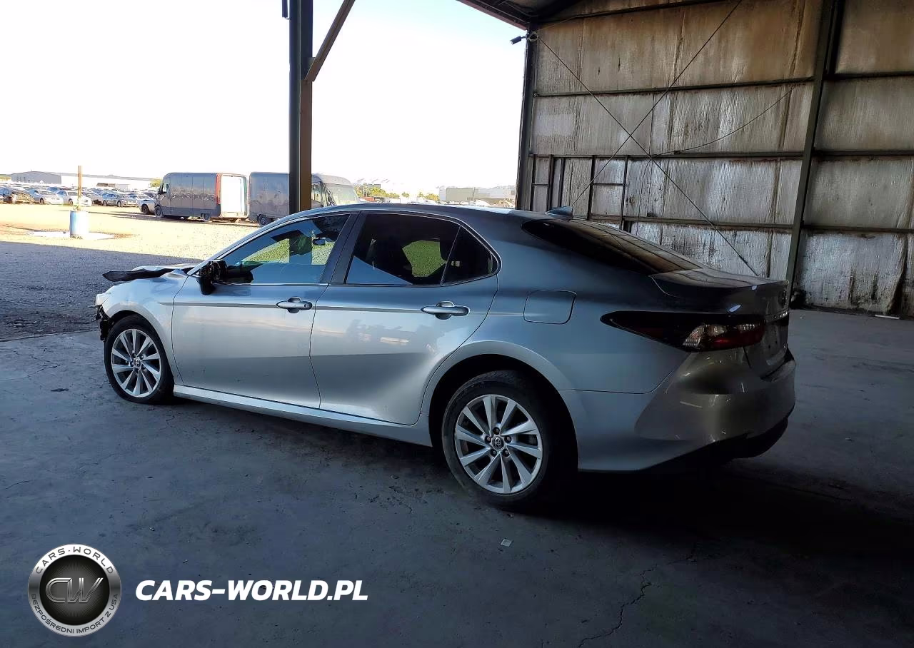 2022 Toyota Camry Le VIN:4T1C11AK1NU648376 - 2