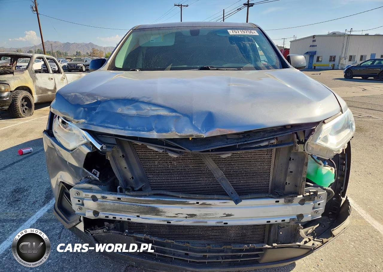 2021 Chevrolet Traverse Ls VIN:1GNERFKW7MJ110082 - 5