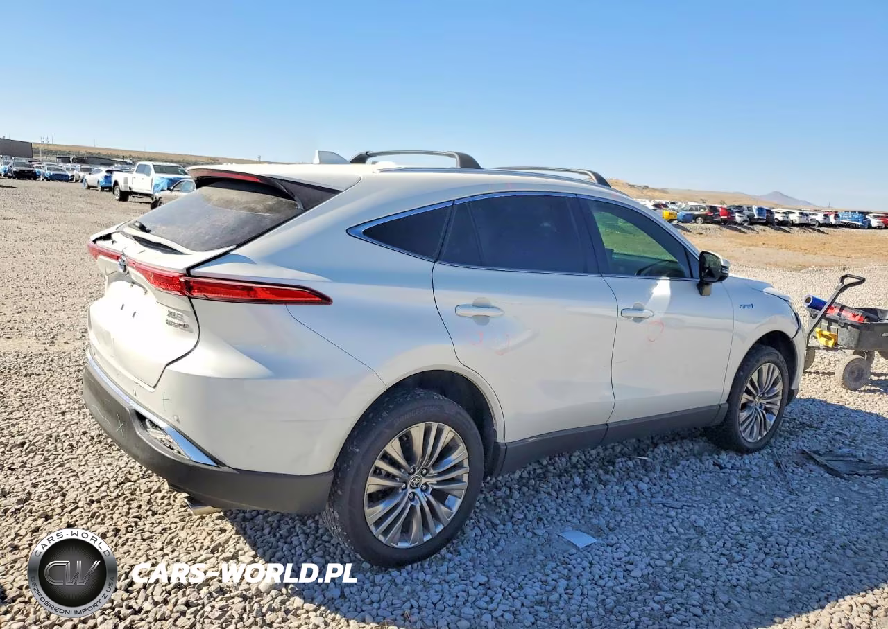 2021 Toyota Venza Xle VIN:JTEAAAAH5MJ041750 - 3