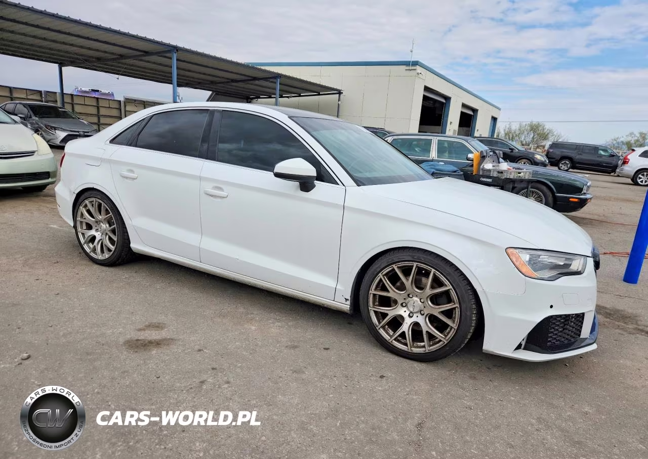 2016 Audi A3 Premium Plus VIN:WAUE8GFF2G1003289 - 4
