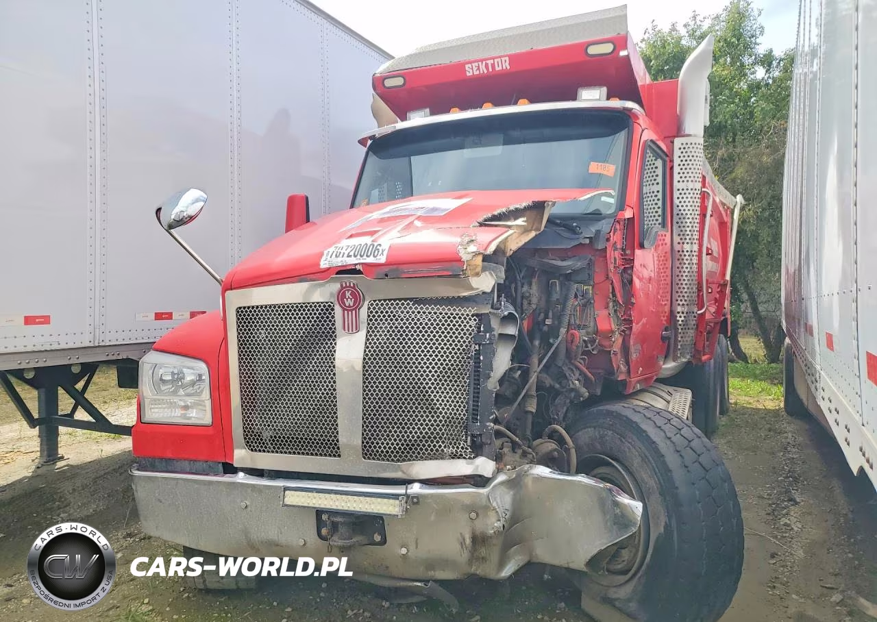2022 Kenworth T880 Dump Truck