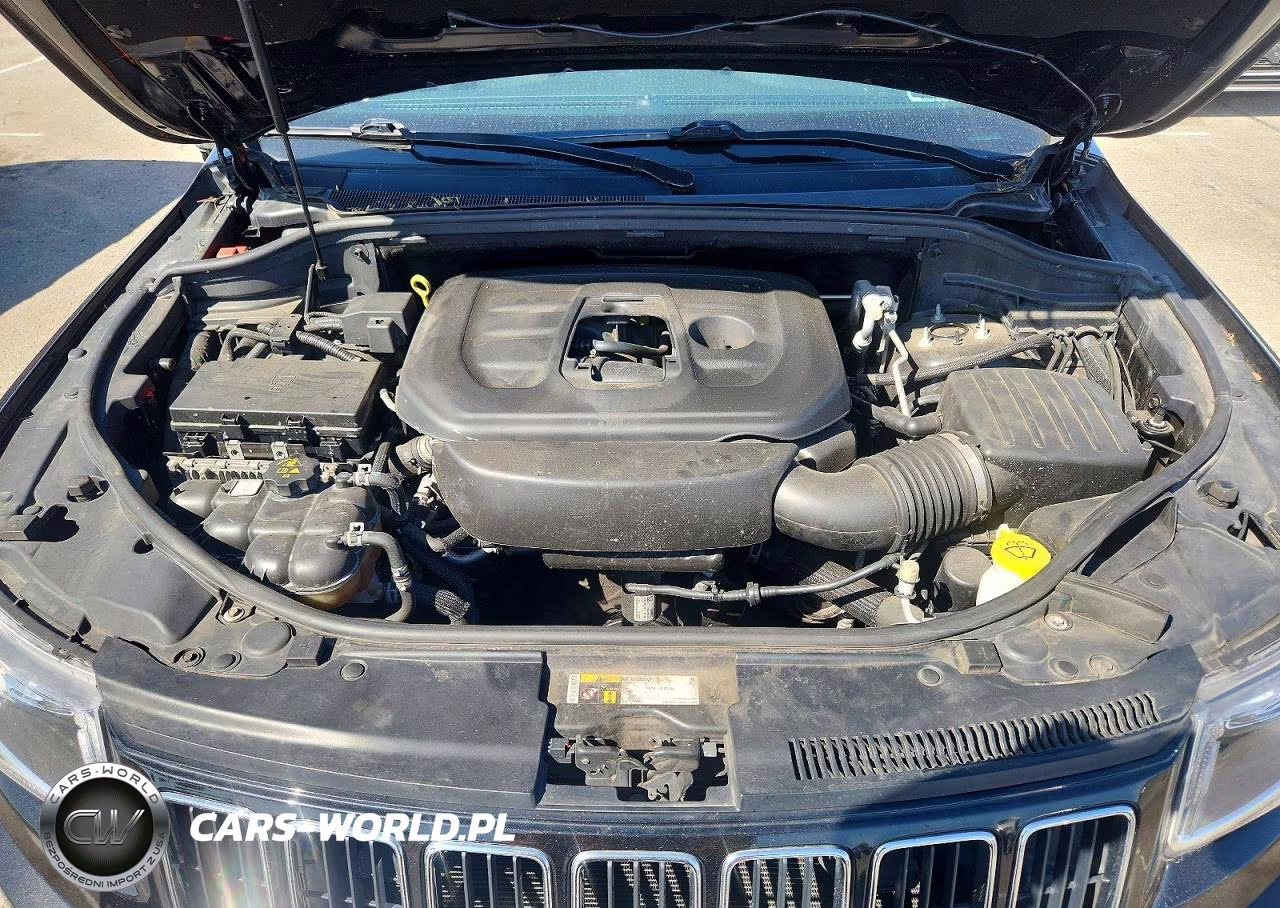 2016 Jeep Grand Cherokee Laredo VIN:1C4RJFAG6GC379193 - 12