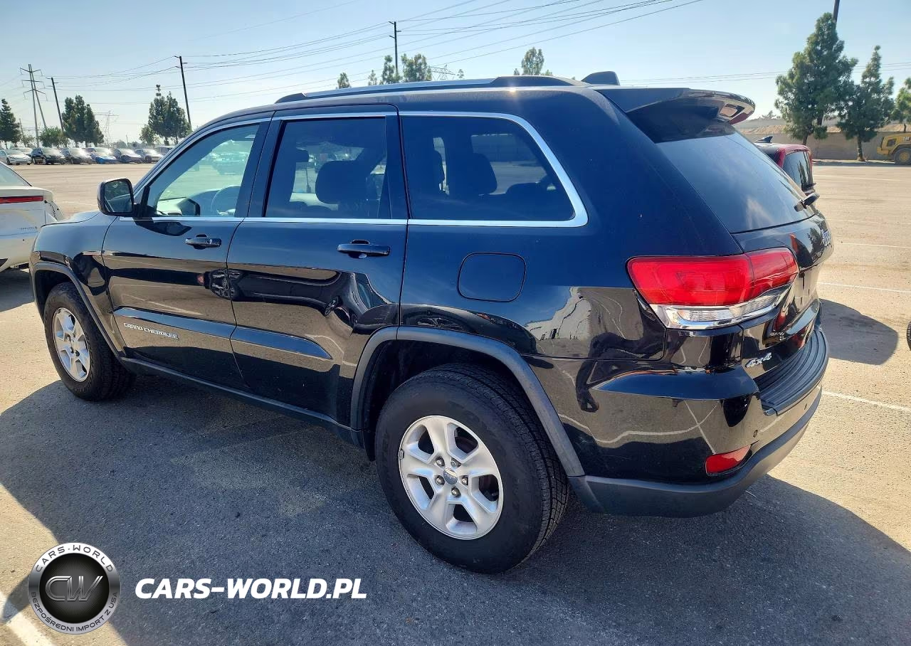 2016 Jeep Grand Cherokee Laredo VIN:1C4RJFAG6GC379193 - 2