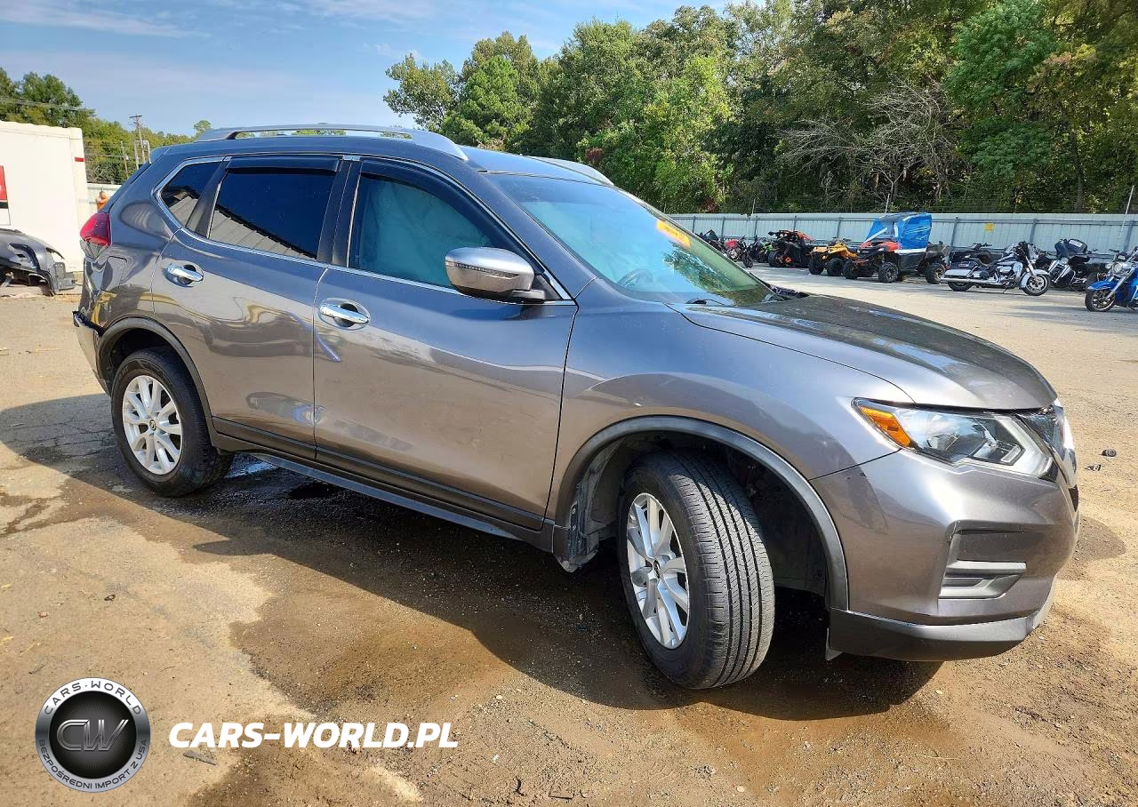 2019 Nissan Rogue S VIN:JN8AT2MT0KW266845 - 4