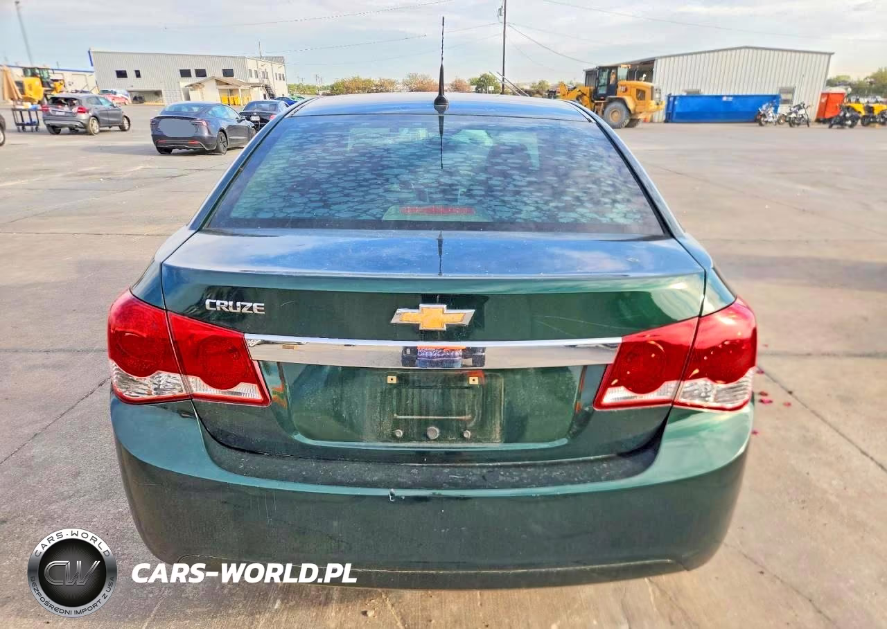 2014 Chevrolet Cruze Ls VIN:1G1PA5SH1E7140996 - 6