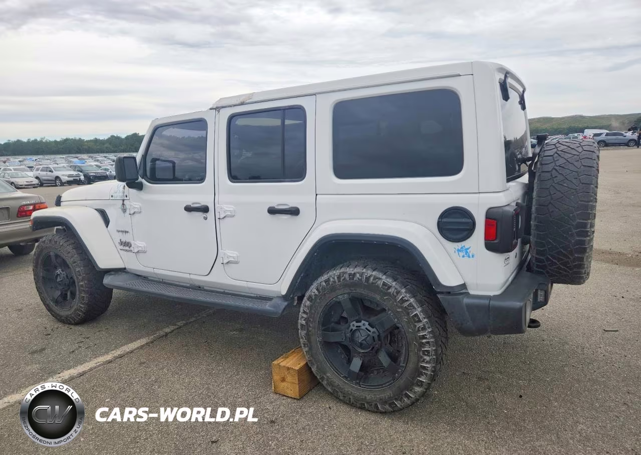 2019 Jeep Wrangler Unlimited Sahara VIN:1C4HJXEGXKW549008 - 2