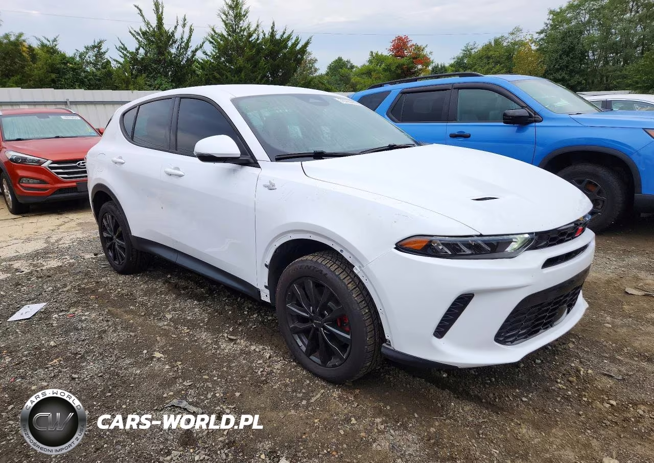 2023 Dodge Hornet Gt VIN:ZACNDFAN5P3A01857 - 4