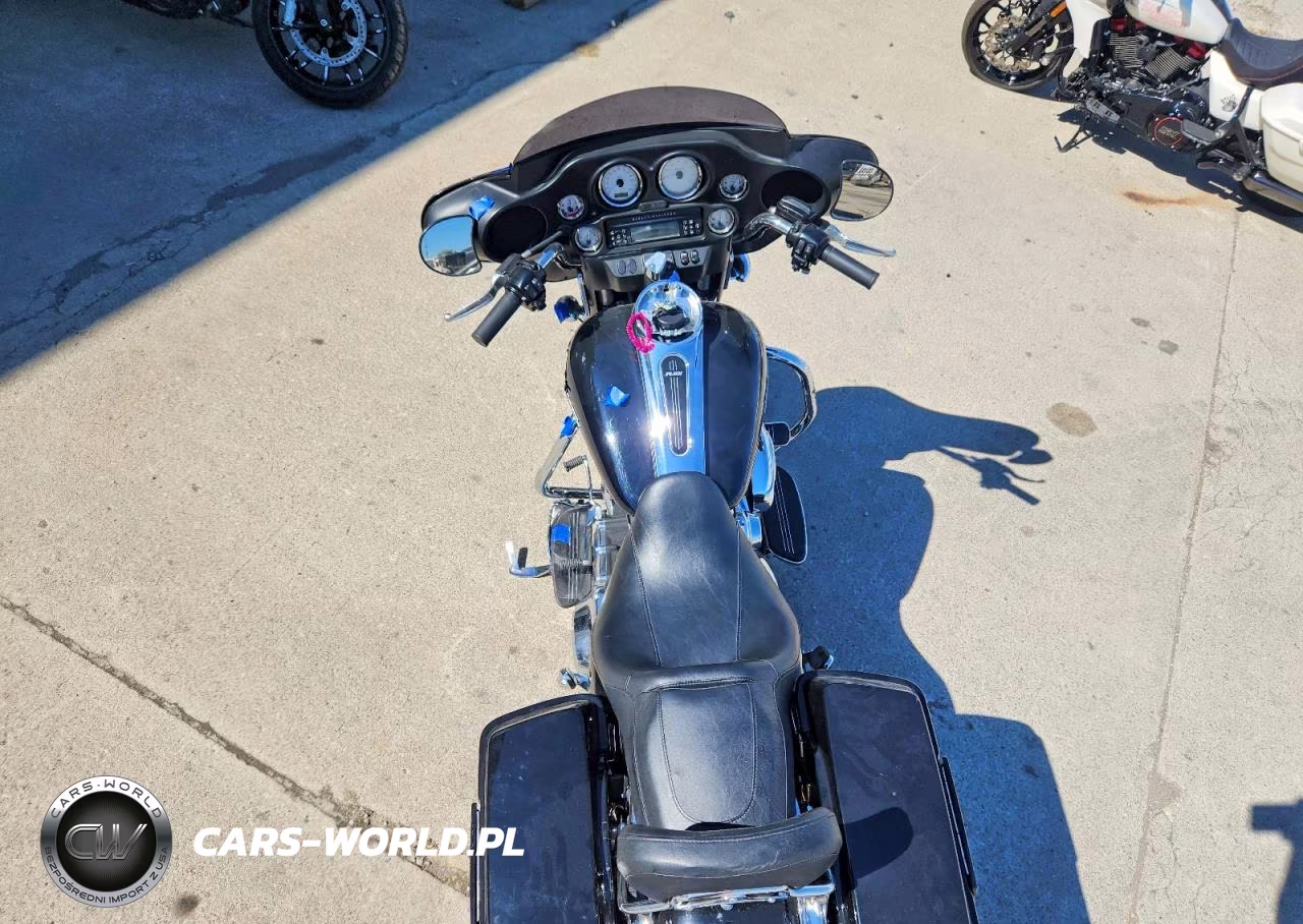 2012 Harley-Davidson Flhx Street Glide VIN:1HD1KBM1XCB694829 - 6