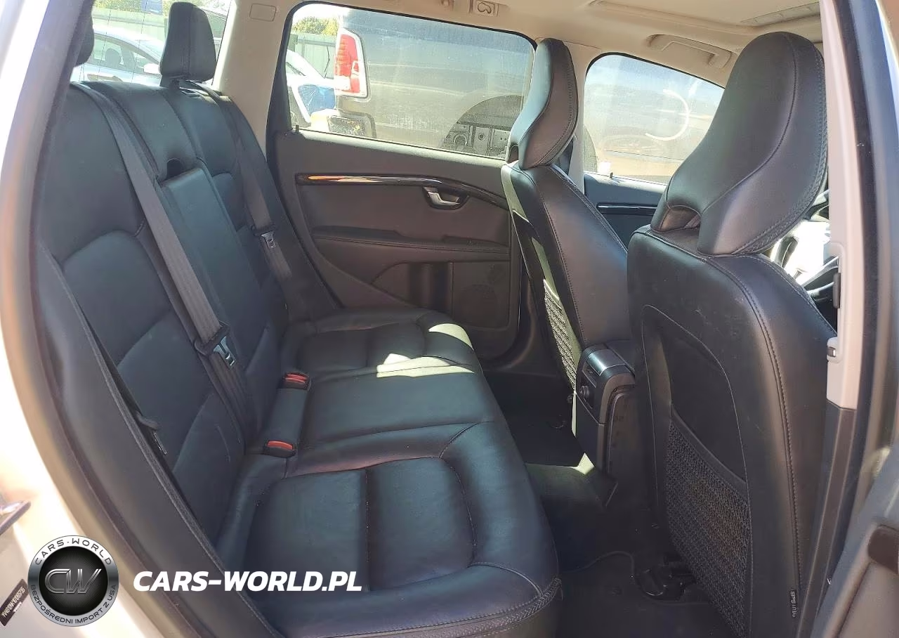 2016 Volvo Xc70 T5 Premier VIN:YV4612NK1G1265735 - 10