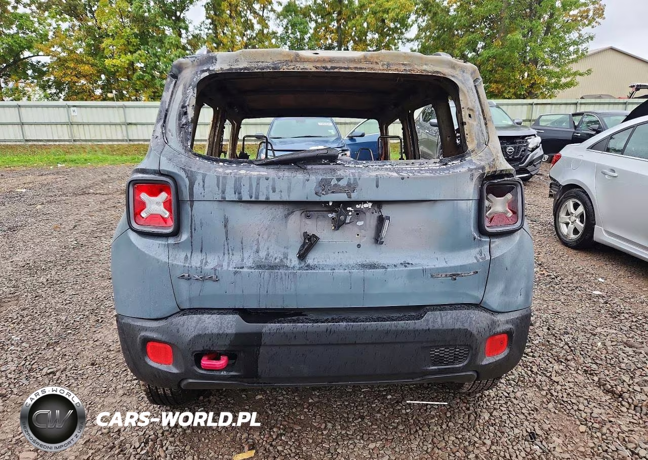 2017 Jeep Renegade Trailhawk VIN:ZACCJBCB6HPE87164 - 6