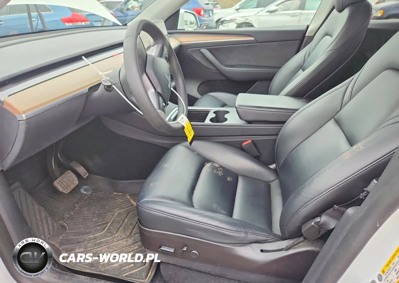 2023 Tesla Model Y VIN:7SAYGAEE0PF607796 - 7