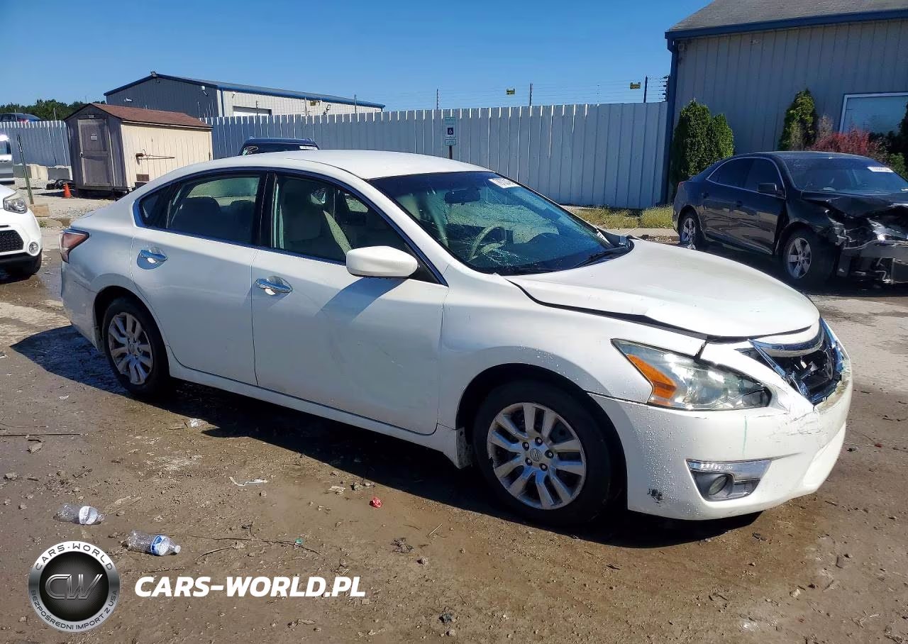 2014 Nissan Altima 2.5 S VIN:1N4AL3AP7EC196412 - 4