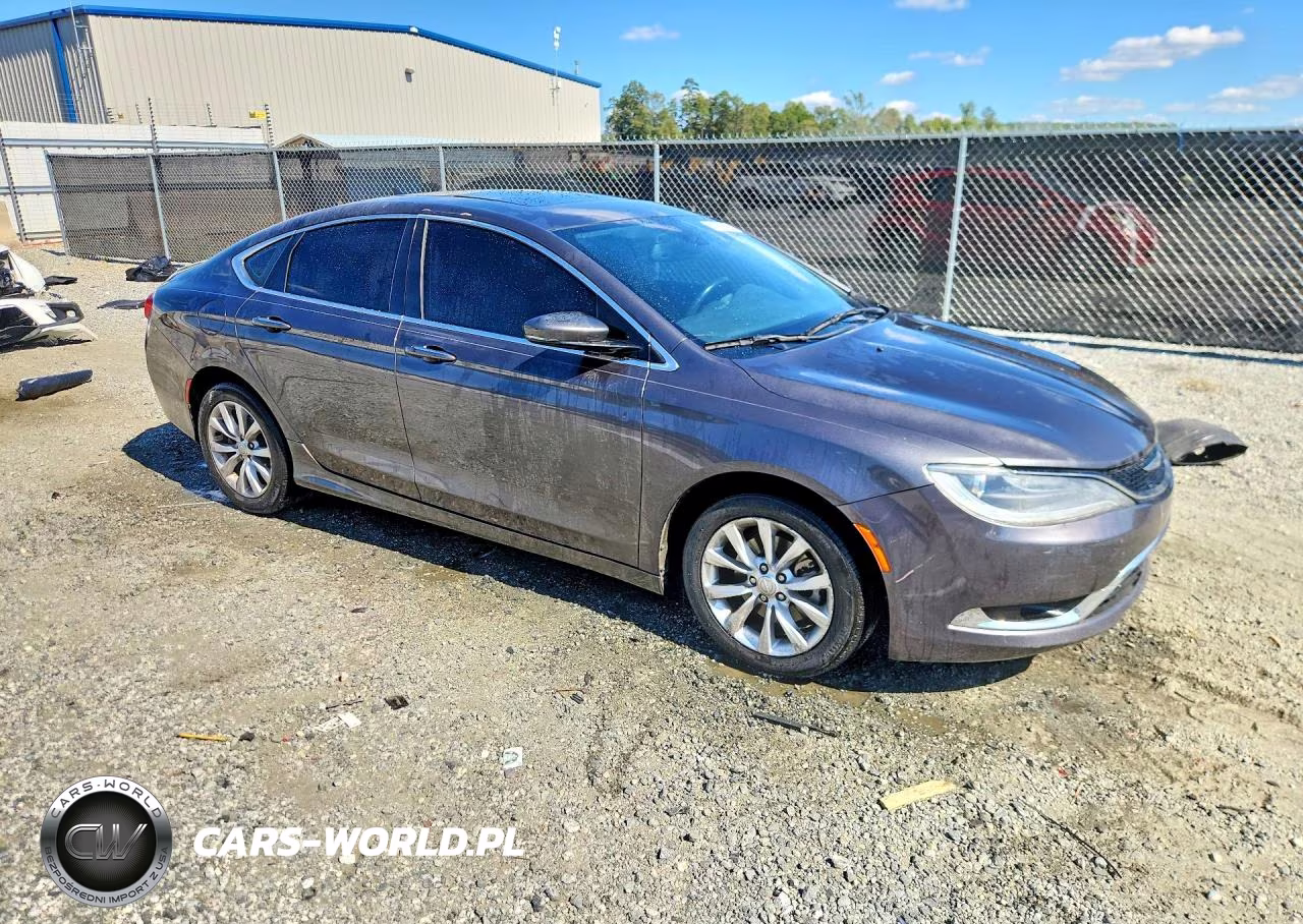 2015 Chrysler 200 C VIN:1C3CCCCB3FN509342 - 4
