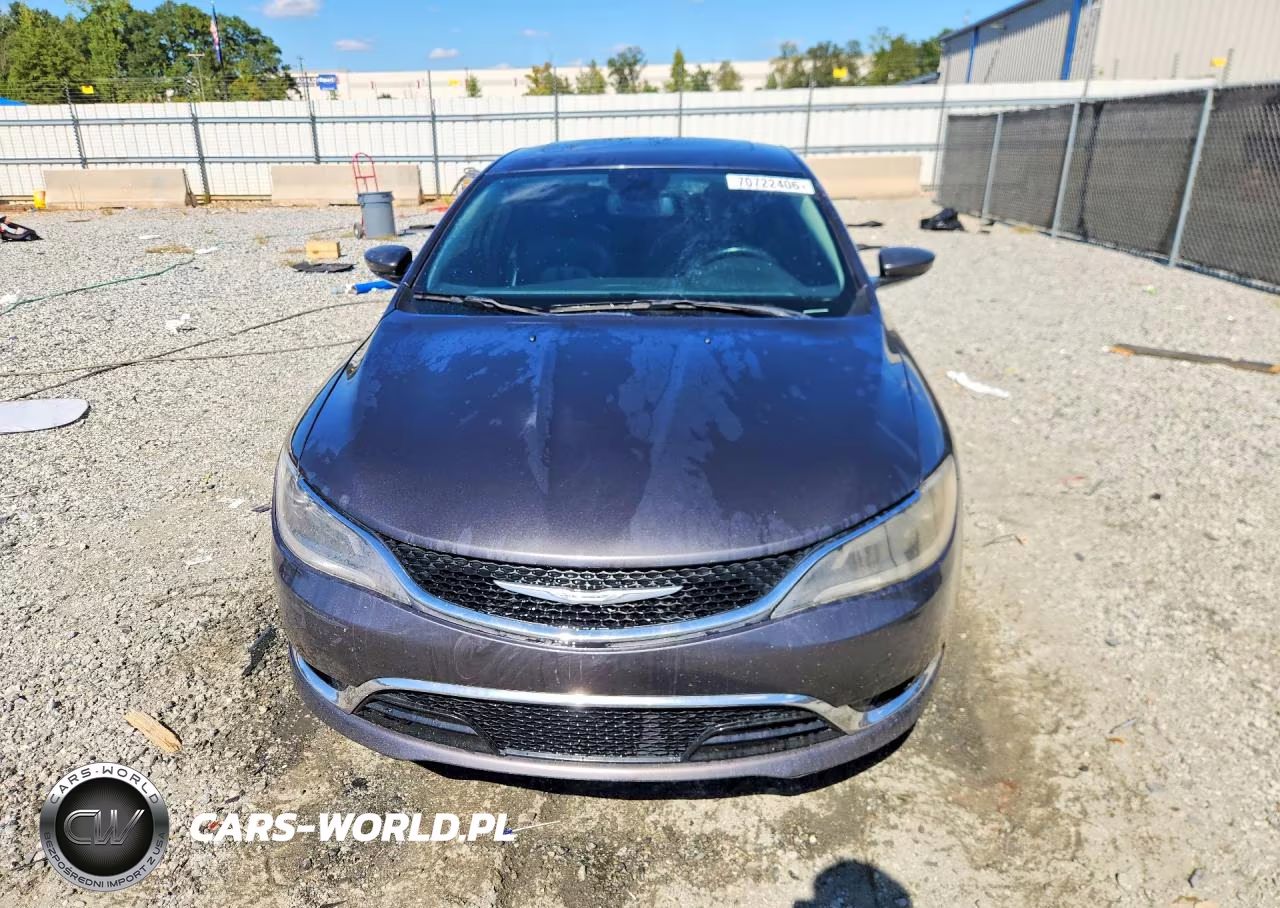 2015 Chrysler 200 C VIN:1C3CCCCB3FN509342 - 5