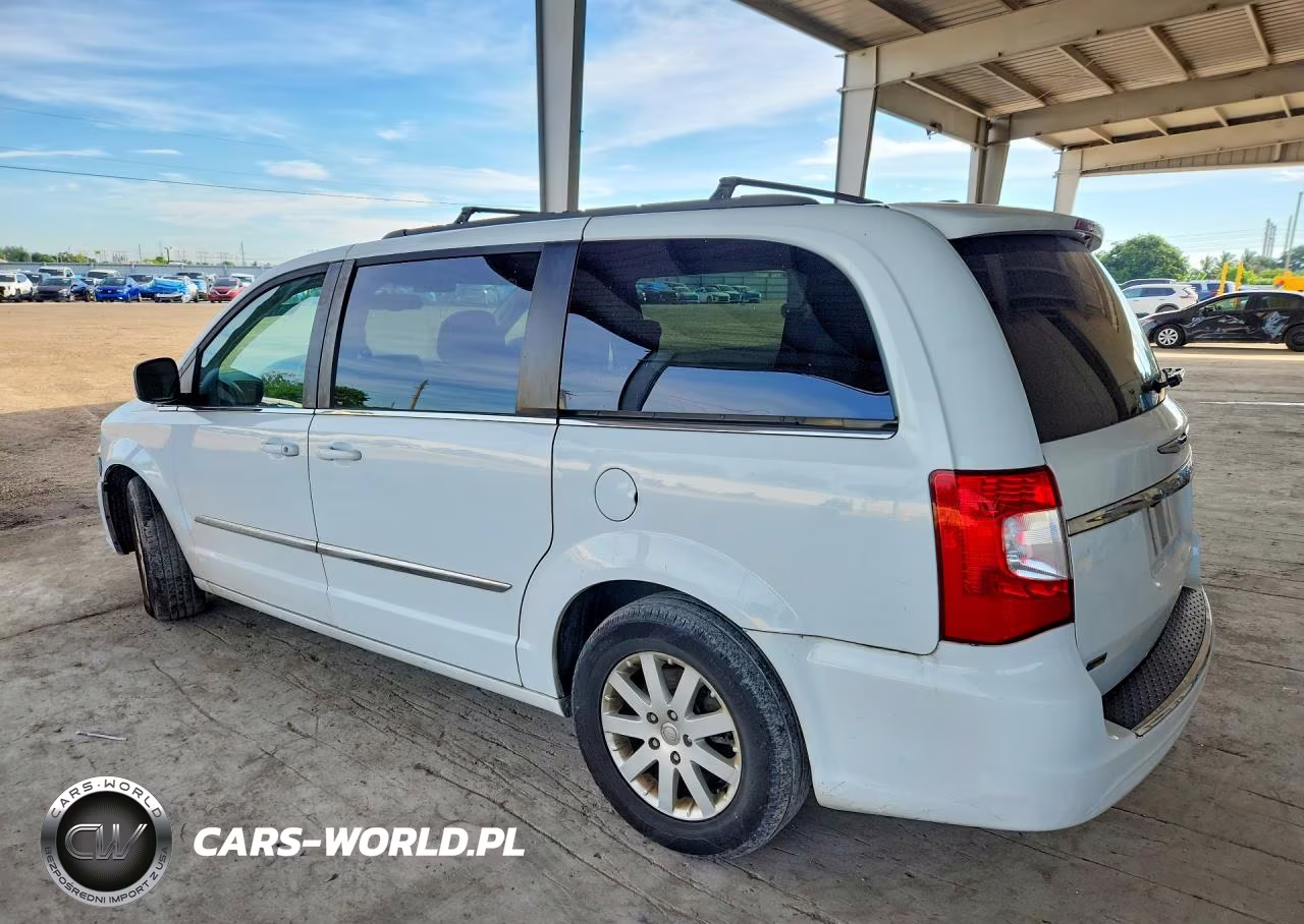 2016 Chrysler Town & Country Touring VIN:2C4RC1BG6GR205675 - 2