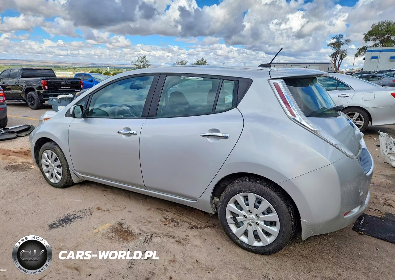 2017 Nissan Leaf S VIN:1N4BZ0CP4HC310370 - 2
