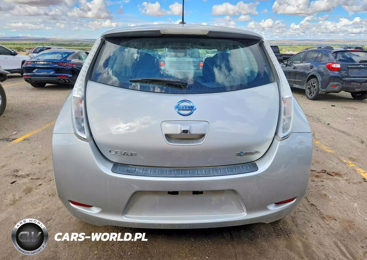 2017 Nissan Leaf S VIN:1N4BZ0CP4HC310370 - 6