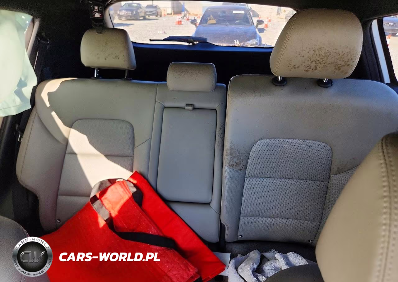 2020 Kia Sportage S VIN:KNDP63AC4L7657466 - 10