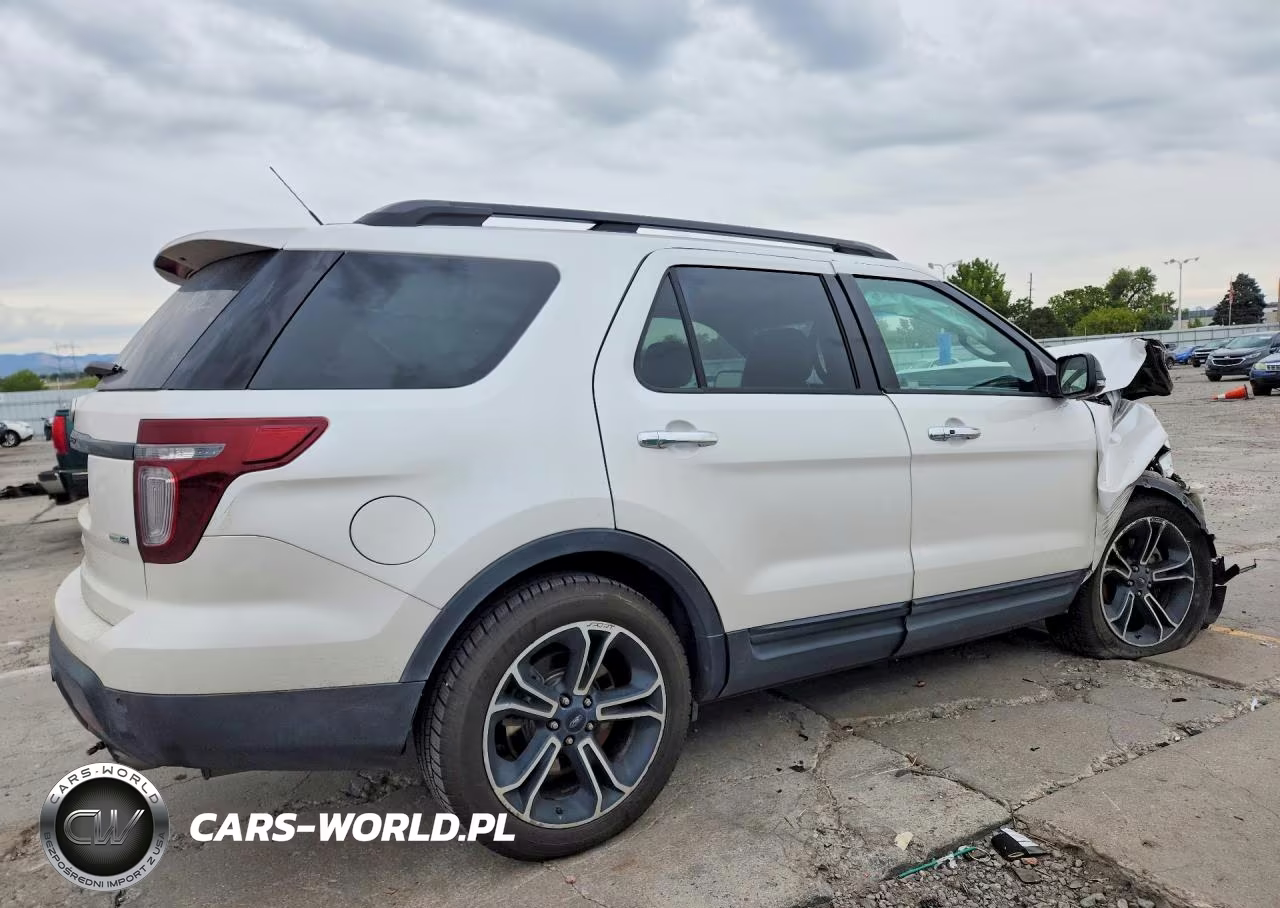 2014 Ford Explorer Sport VIN:1FM5K8GT5EGB17520 - 3